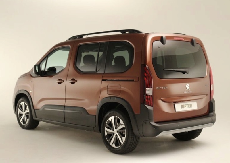 https://i62.servimg.com/u/f62/15/31/95/18/peugeo11.jpg